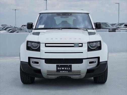 2021 Land Rover Defender 110 SE