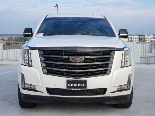 2019 Cadillac Escalade Platinum