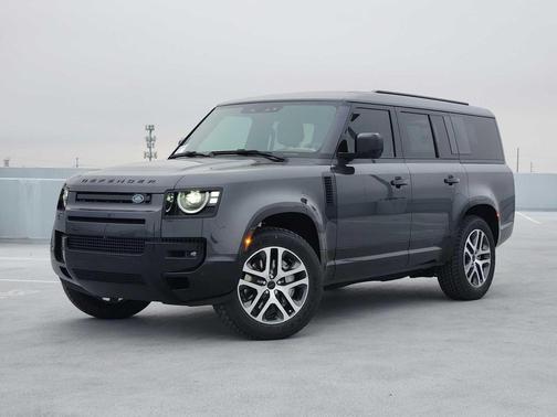 2026 Land Rover Defender P400 X-Dynamic SE