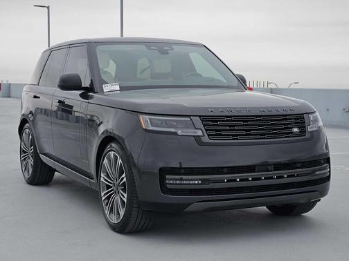 2026 Land Rover Range Rover P400 SE