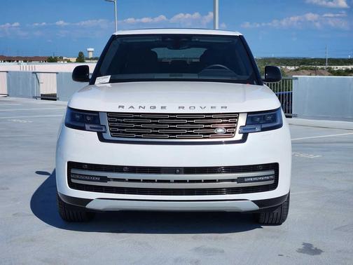 2024 Land Rover Range Rover P400 SE