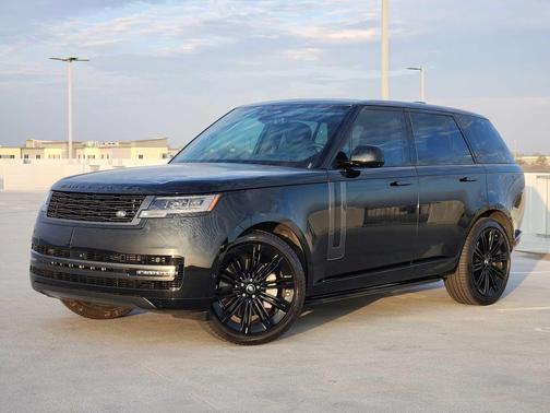 2024 Land Rover Range Rover P530 SE SWB