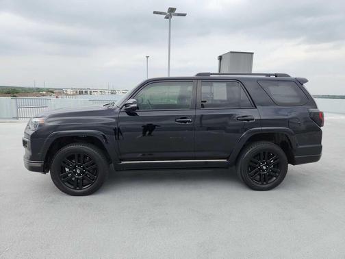 Midnight Black Metallic 2020 Toyota 4Runner SR5