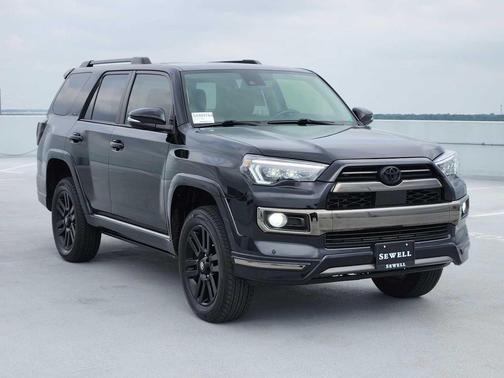 Midnight Black Metallic 2020 Toyota 4Runner SR5