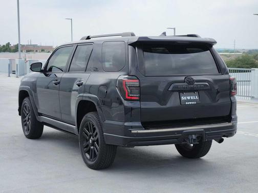 Midnight Black Metallic 2020 Toyota 4Runner SR5