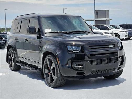 2024 Land Rover Defender 110 P400 X