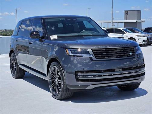2025 Land Rover Range Rover P530 SE 7 Seat