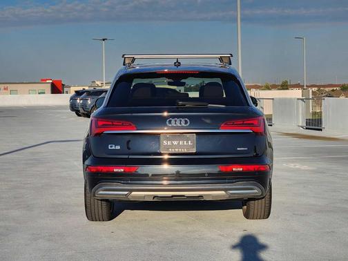 2021 Audi Q5 45 Premium Plus