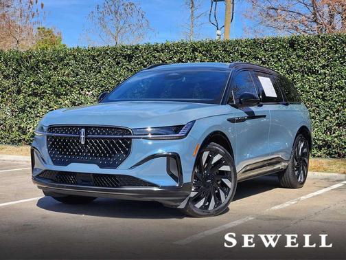 Whisper Blue Metallic Clearcoat 2025 Lincoln Nautilus Reserve