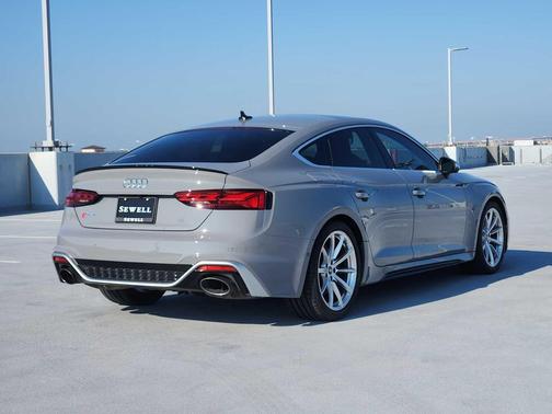 2023 Audi RS 5 2.9T