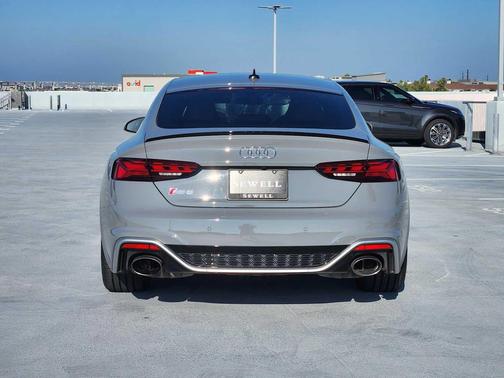 2023 Audi RS 5 2.9T
