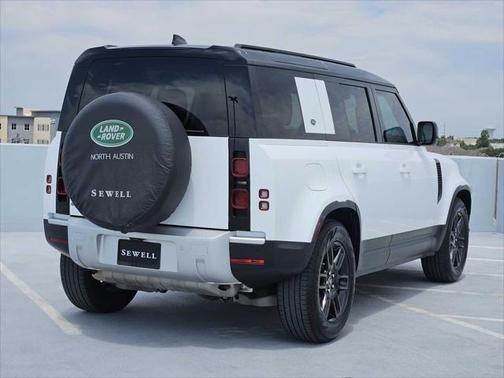2024 Land Rover Defender 110 P300