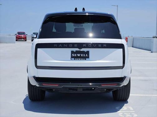 2024 Land Rover Range Rover P400 SE