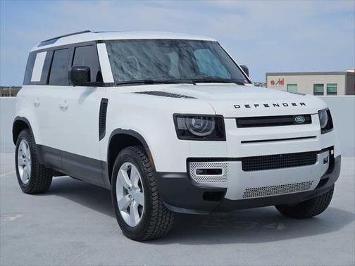 2025 Land Rover Defender 110 P300