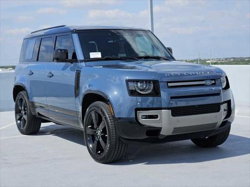 2025 Land Rover Defender 110 P400 X-Dynamic SE