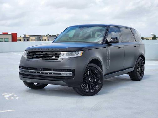 Obsidian Black SV Bespoke Ultra Metallic Satin 2025 Land Rover Range Rover P530 SE LWB 7 Seat