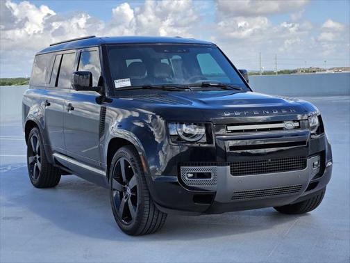 2025 Land Rover Defender V8