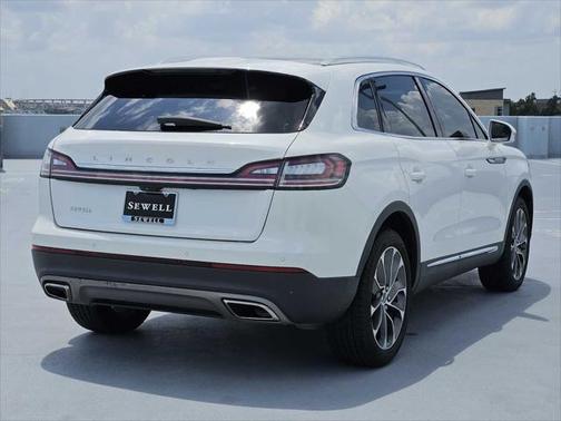 2022 Lincoln Nautilus Reserve