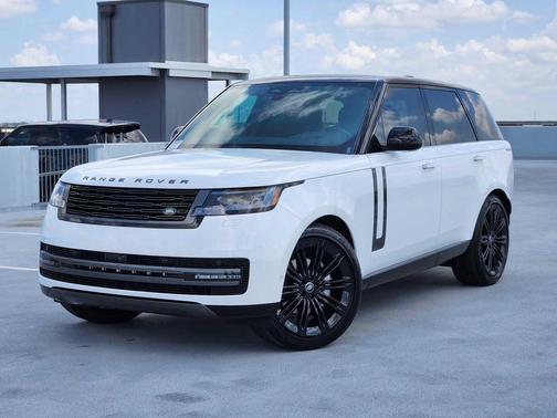 2025 Land Rover Range Rover P400 SE