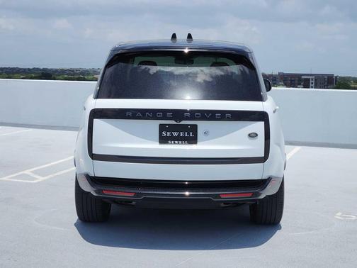 Fuji White 2023 Land Rover Range Rover Autobiography LWB