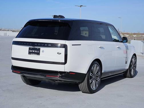 2023 Land Rover Range Rover Autobiography LWB