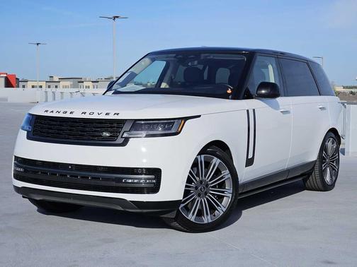 2023 Land Rover Range Rover Autobiography LWB