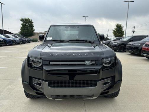 2024 Land Rover Defender 110 P525 Carpathian Edition