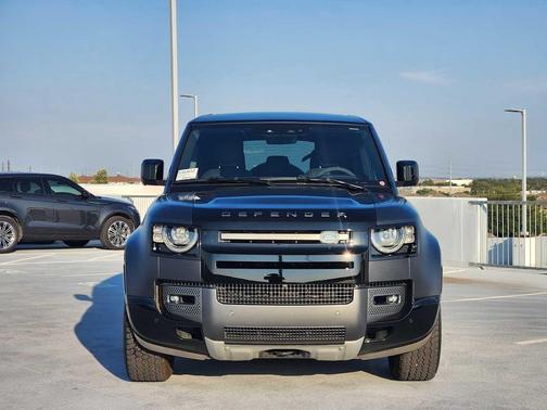 2024 Land Rover Defender 110 P525 Carpathian Edition