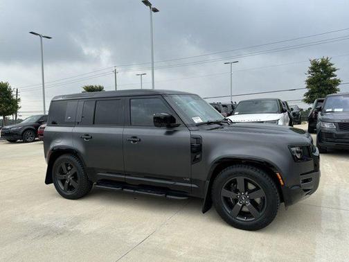 2024 Land Rover Defender 110 P525 Carpathian Edition