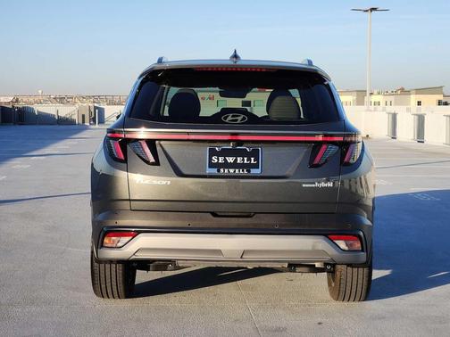 2025 Hyundai TUCSON Hybrid Limited