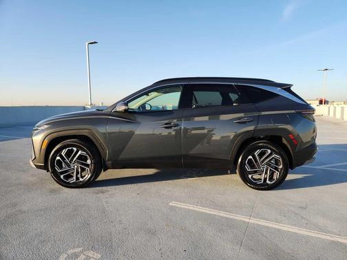 2025 Hyundai TUCSON Hybrid Limited
