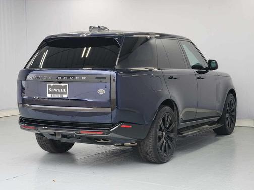 Portofino Blue Metallic 2023 Land Rover Range Rover P530 SE SWB