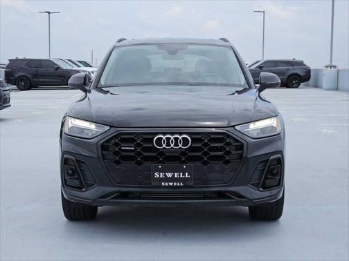 2022 Audi Q5 45 S line Premium Plus