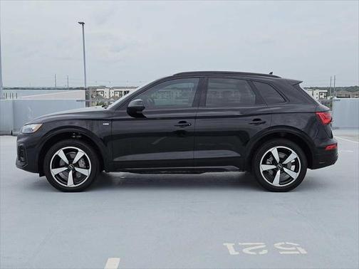 2022 Audi Q5 45 S line Premium Plus