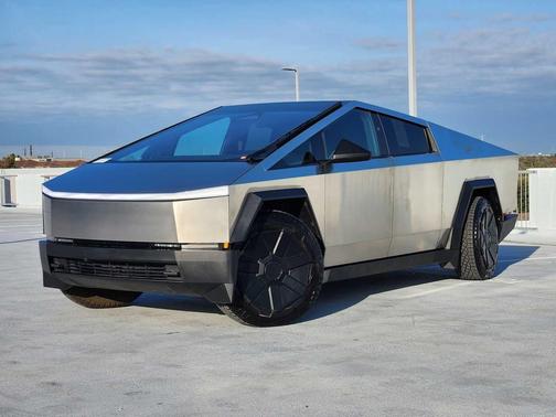 2024 Tesla Cybertruck Cyberbeast