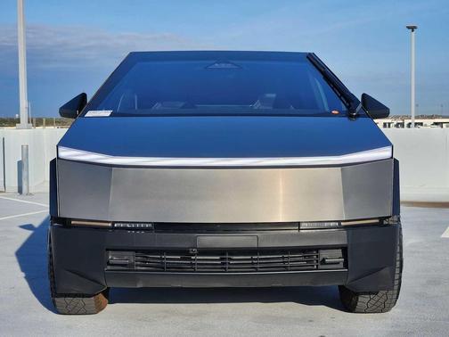 2024 Tesla Cybertruck Cyberbeast