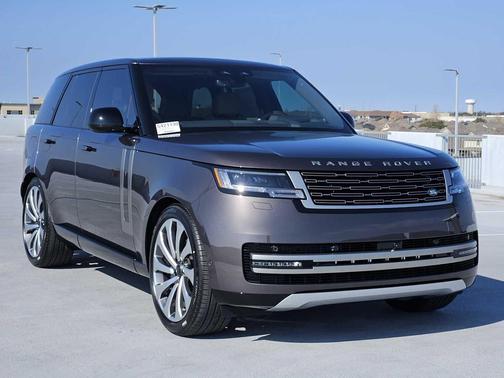 2026 Land Rover Range Rover P400 SE