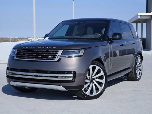 2026 Land Rover Range Rover P400 SE