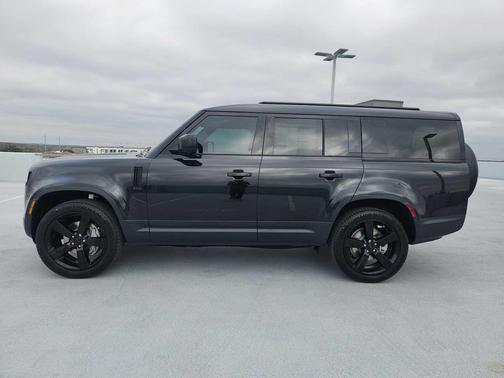 2026 Land Rover Defender P300 S