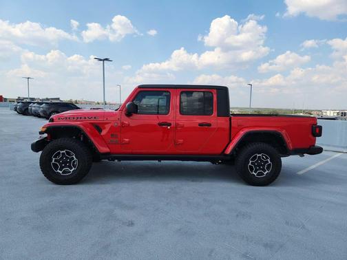 2022 Jeep Gladiator Mojave
