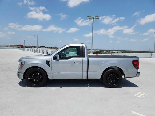 Iconic Silver Metallic 2024 Ford F-150 XL