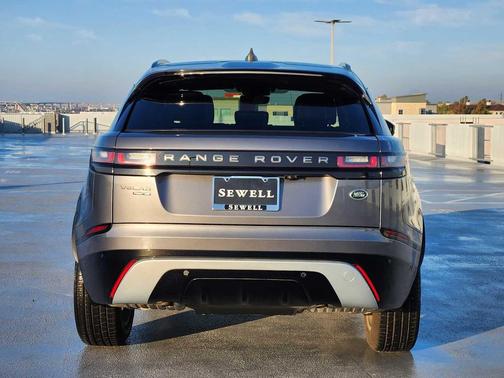 2018 Land Rover Range Rover Velar P250 SE R-Dynamic