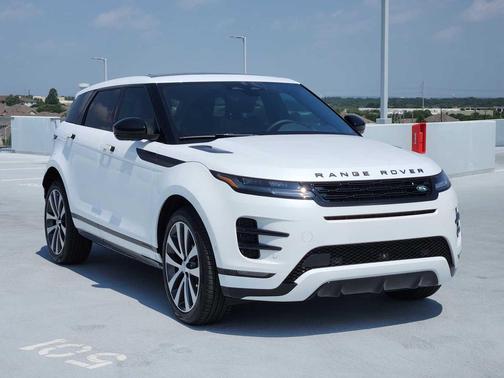 OSTUNI WHITE 2026 Land Rover Range Rover Evoque Hoxton Edition