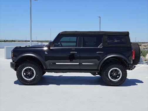 2022 Ford Bronco Black Diamond