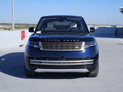 2023 Land Rover Range Rover P530 SE LWB 7 Seat