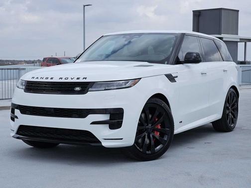 2026 Land Rover Range Rover Sport SE