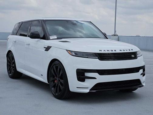 2026 Land Rover Range Rover Sport SE