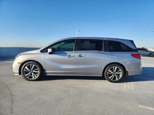 2022 Honda Odyssey Touring