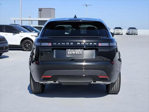 2026 Land Rover Range Rover Velar P250 SE R-Dynamic