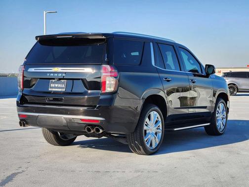 2022 Chevrolet Tahoe High Country